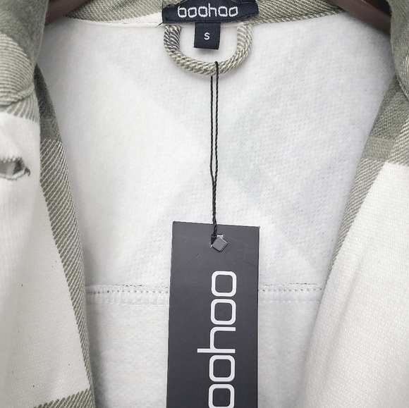 Check Shacket - Picture 7 of 11